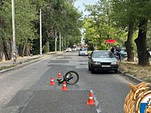 В Таганроге несовершеннолетний велосипедист повернул под колеса автомобиля