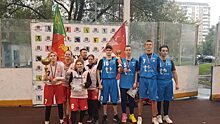 Девушки из Бутырского выиграли окружной турнир стритболу
