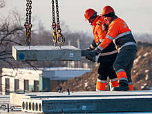 Что пожелать в День строителя: картинки и поздравления своими словами