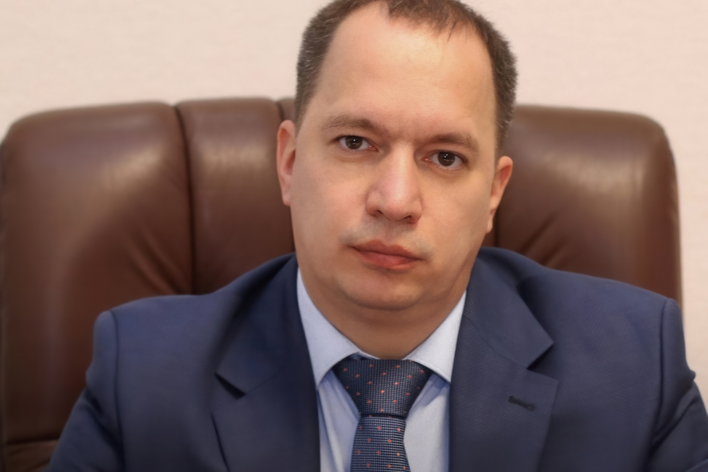 Экс-министр уволен за утрату доверия