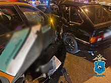 В Самаре произошло ДТП с каршеринговым автомобилем