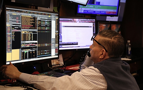 Мировые биржевые индексы восстановились после обвала