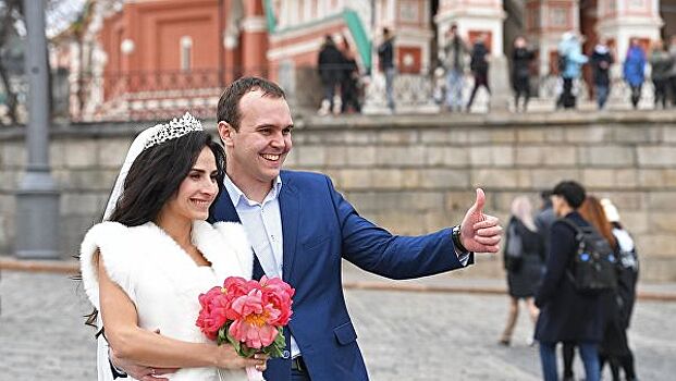 В Москве более 850 пар заключили браки на новых площадках с начала мая
