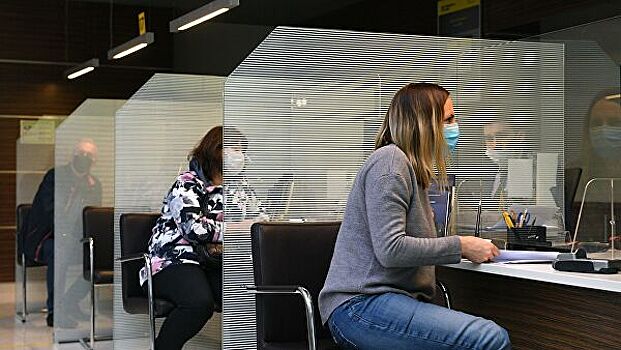 Средняя ставка по вкладам в крупнейших банках России достигла максимума