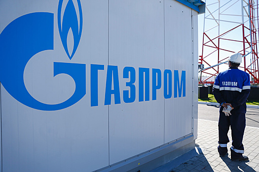 "Газпром" заключил крупнейший контракт в истории закупок монополии