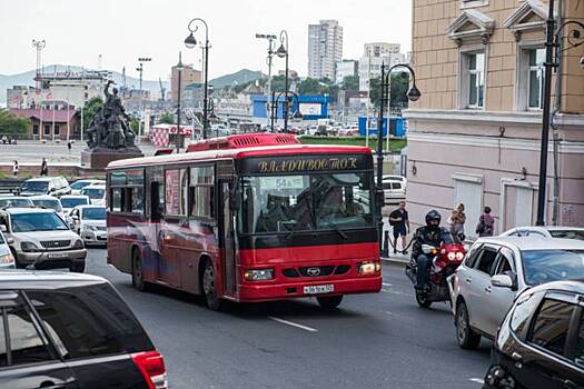 Водителей автобусов во Владивостоке уличили в подделке медсправок
