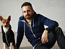 Кинолог объяснил, как собаки реагируют на эмоции хозяев