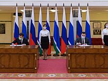 Евгений Куйвашев и Петр Фрадков подписали соглашения о сотрудничестве между регионом и ПСБ