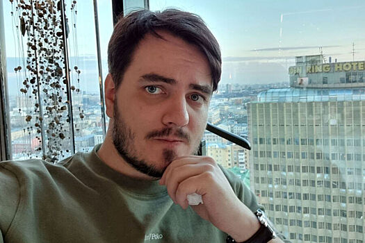 Блогер Мэддисон подтвердил возвращение в Москву из-за рубежа