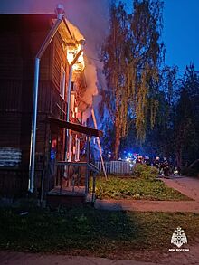 Трое погибших: пострадавшим в страшном пожаре пообещали компенсацию и квартиры в Костроме