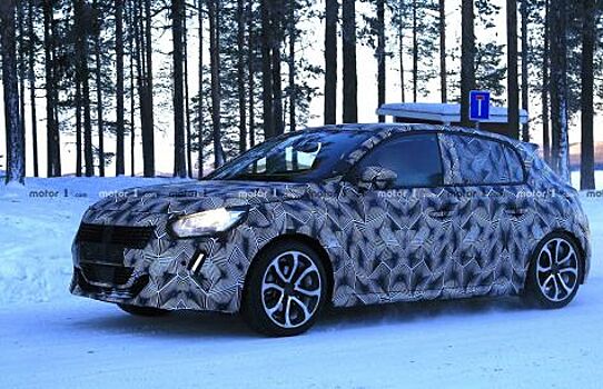Peugeot 208 2019 года на новых шпионских фото выглядит стильно