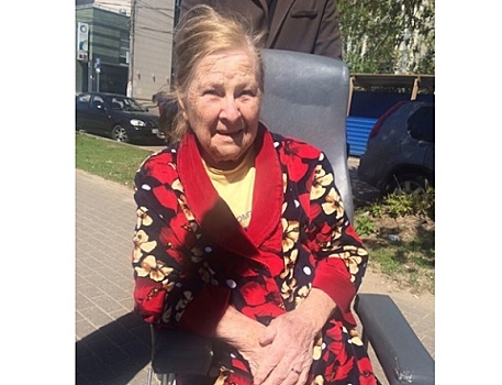 Пожилая женщина потерялась 9 мая в центре Нижнего