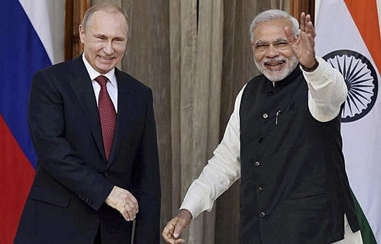 Премьер-министр Индии поздравил президента России с днем рождения