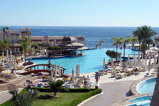 «Тропическая зима»: россиянам рассказали о ценах на зарубежные новогодние туры