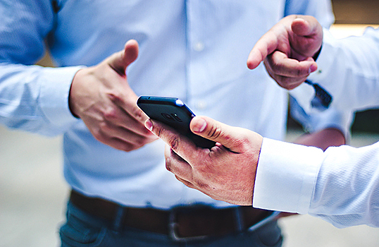 У россиян перестают работать мобильные приложения автокомпаний