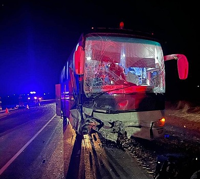 В массовой аварии в Тацинском районе погибли 4 человека