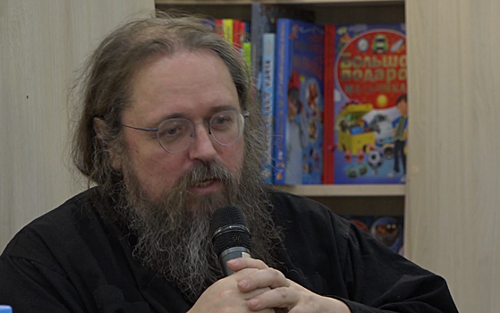 Протодиакон Андрей Кураев: «Давайте о любви помолимся, что ж в этом плохого»
