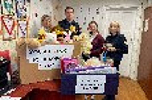 Сотрудники УФСИН России по Псковской области организовали благотворительную акцию ко Дню защиты детей