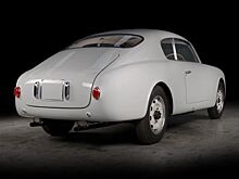 Полностью ржавый Lancia Aurelia B20 GT был восстановлен Торнли Келхэмом