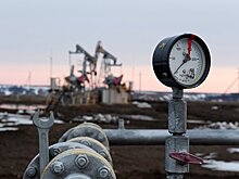 Нефть дорожает на опасениях за сокращение добычи в США