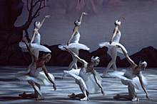 Мариинский театр откроет "Звёзды белых ночей" балетом "Лебединое озеро"