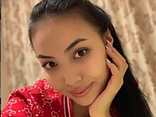 Казахстанская «королева красоты» устроилась на работу посудомойкой