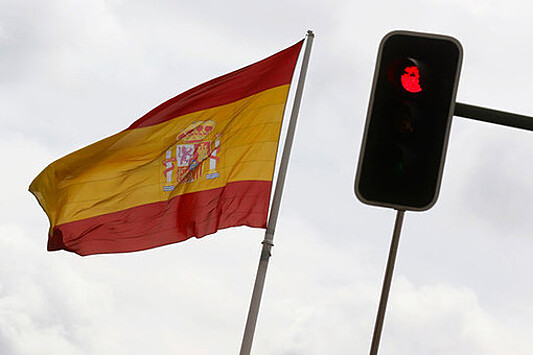 В Испании более 2 тыс. человек приняли участие в акции поддержки России