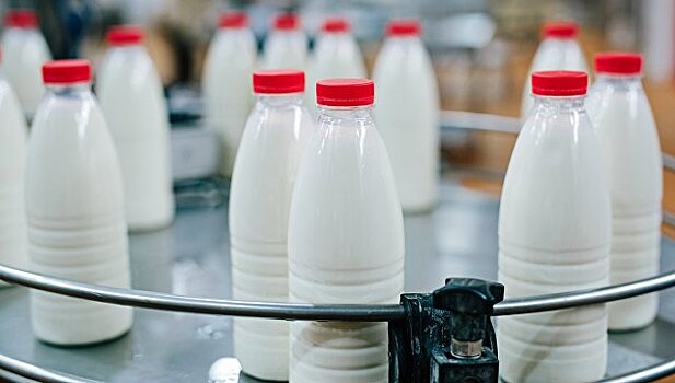 Россия временно ограничила поставки молочной продукции с пяти белорусских предприятий