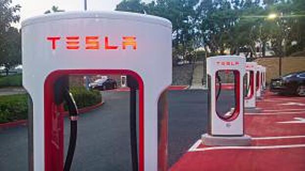 Tesla отзовет 14 тыс. автомобилей в Китае из-за проблем с подушками безопасности