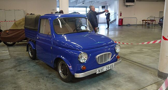 Velorex 435 D — самый маленький грузовик-самосвал