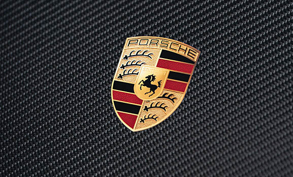 Porsche стал массово регистрировать новые домены в регионах РФ