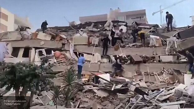 Около 100 граждан РФ находятся в пострадавшем от землетрясения Измире