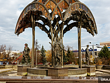 Тюменцы заступились за полуобнаженные статуи в центре города