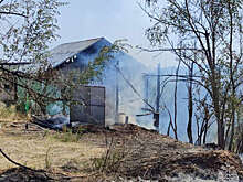 В Ростовской области мужчина сжег дом во время уборки на участке