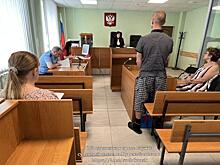 В Курской области мужчина пытался поджечь дом соседки, нарушил условия домашнего ареста и был взять под стражу