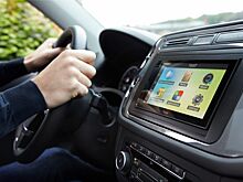 Эксперты назвали сенсорные экраны в автомобилях злом
