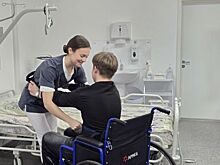 Более 200 юных уральцев посетили Свердловский областной медицинский колледж в рамках Дня открытых дверей