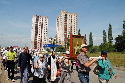 Новые маршруты по дорогам, которые ведут к храмам