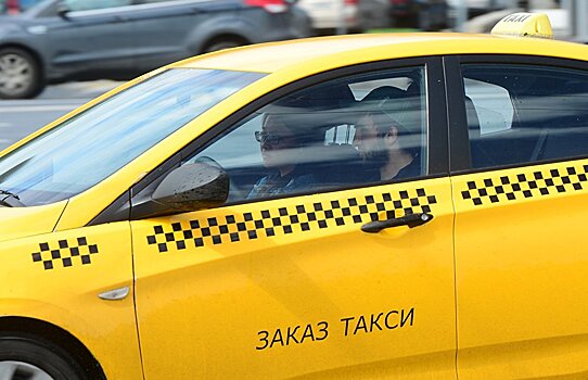 Специальные госномера для такси предлагают сделать в Астане