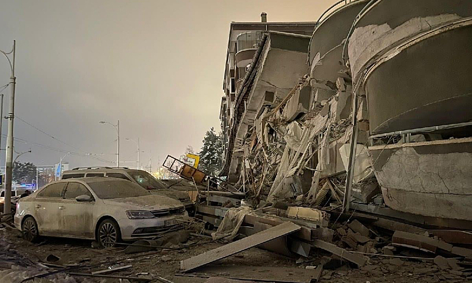 Последствия землетрясения на юге Турции
