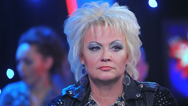 Анне Вески травят в Эстонии из-за советского звания