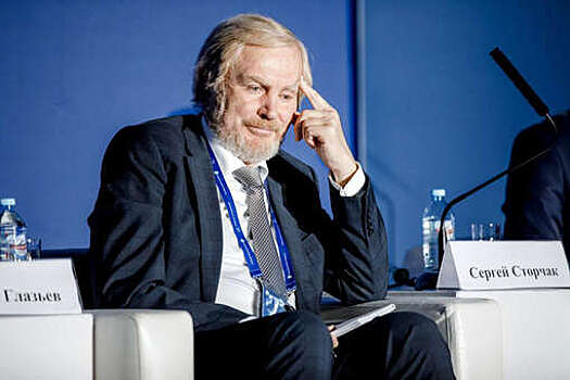 Старший банкир ВЭБ.РФ Сторчак заявил, что пока рано говорить о закате эпохи доллара