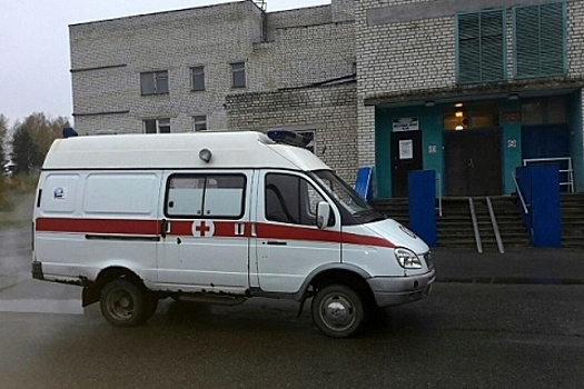 «Газель» без управления наехала на рабочего в Нижегородской области