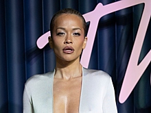 Рита Ора объяснила, почему считала себя уродливой