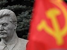 Память о сопровождавших Сталина иностранных летчиках хотят увековечить