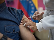 Медики объяснили признаки эффективности вакцины от коронавируса