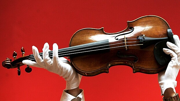 Легендарную скрипку «Балтика» продали за рекордную сумму
