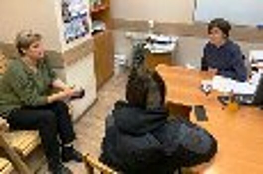 Уполномоченный по правам ребенка в Псковской области встретилась с несовершеннолетними осужденными, состоящим на учете в уголовно-исполнительной инспекции