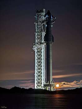 Самая мощная ракета NASA уступит первенство Starship SpaceX