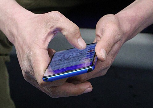 Россиян предупредили о взрывающихся в руках телефонах
